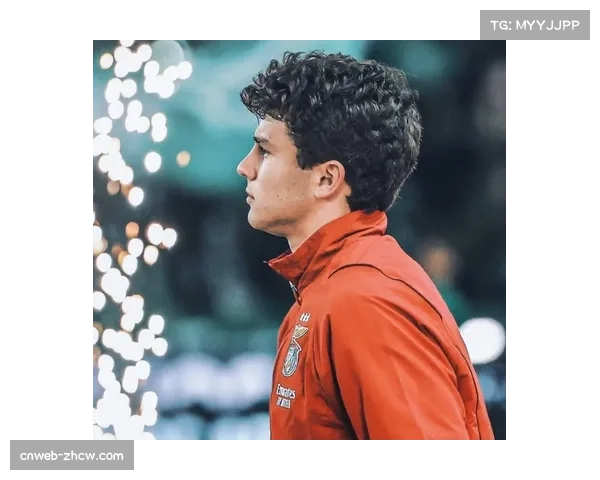 阿贾克斯迎来换帅后首战 球队精神面貌期待改变