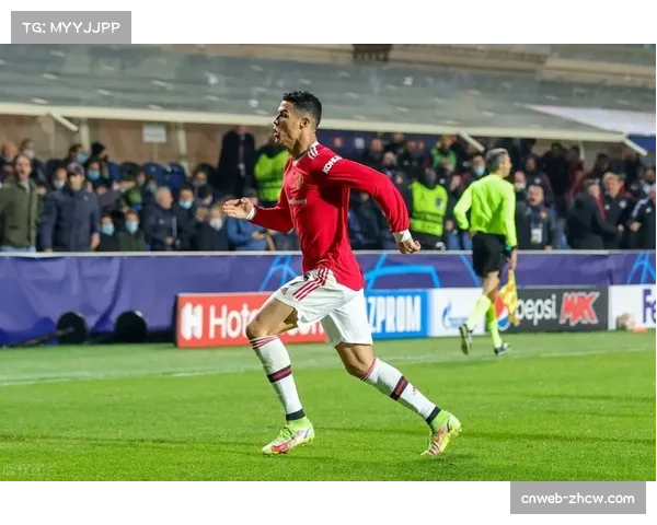 亚特兰大高压逼抢体系受损 中场支援不足导致前锋孤立无援